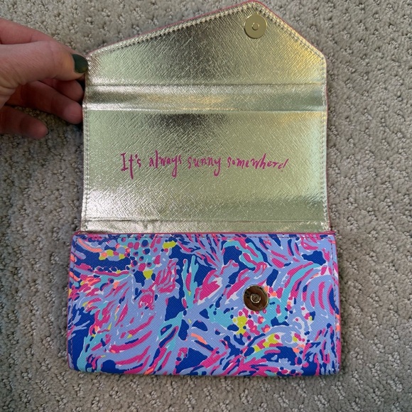 Lily Pulitzer Simply Chic Colorful Gold Lined Button Snap Sunglasses Case - Picture 8 of 10